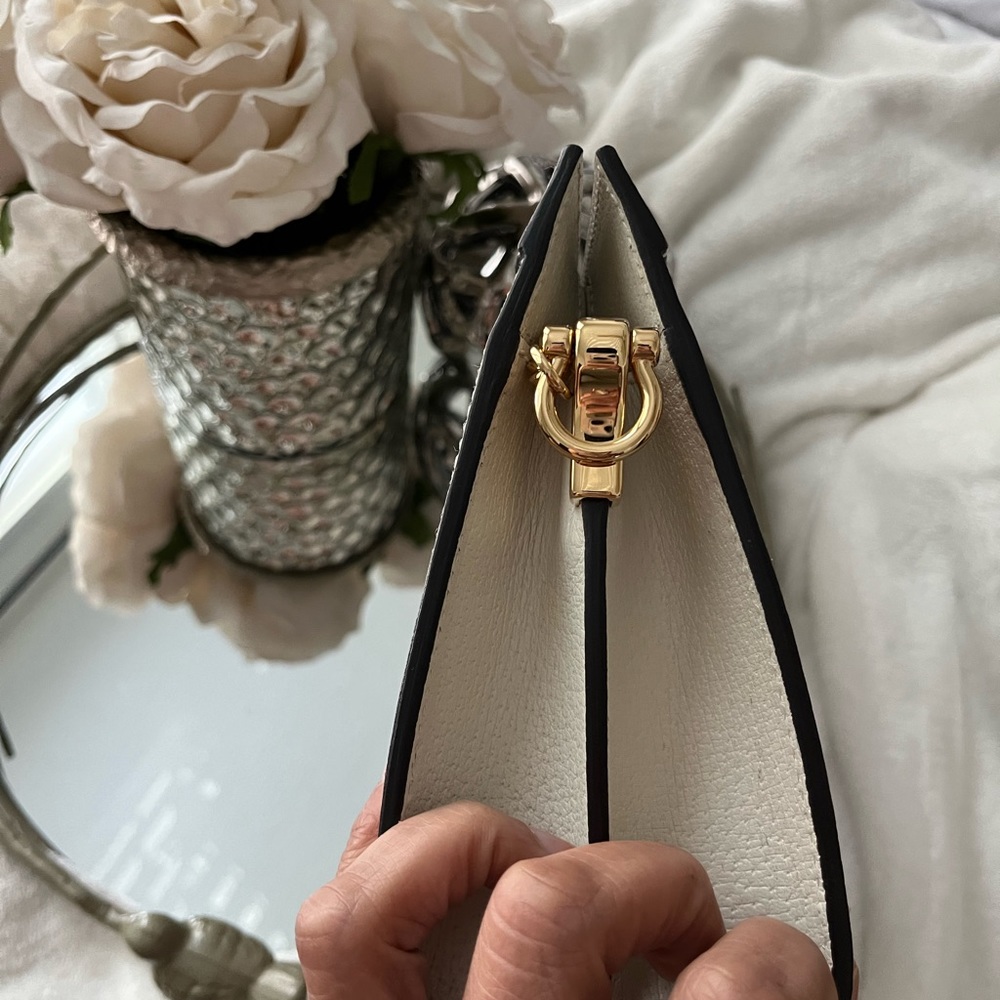 Gucci 503877 Ophidia GG Flora Small Shoulder Bag - Picture 9 of 12